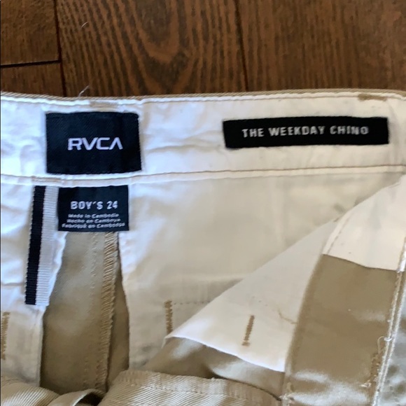 Boys RVCA size 24 - Picture 2 of 2